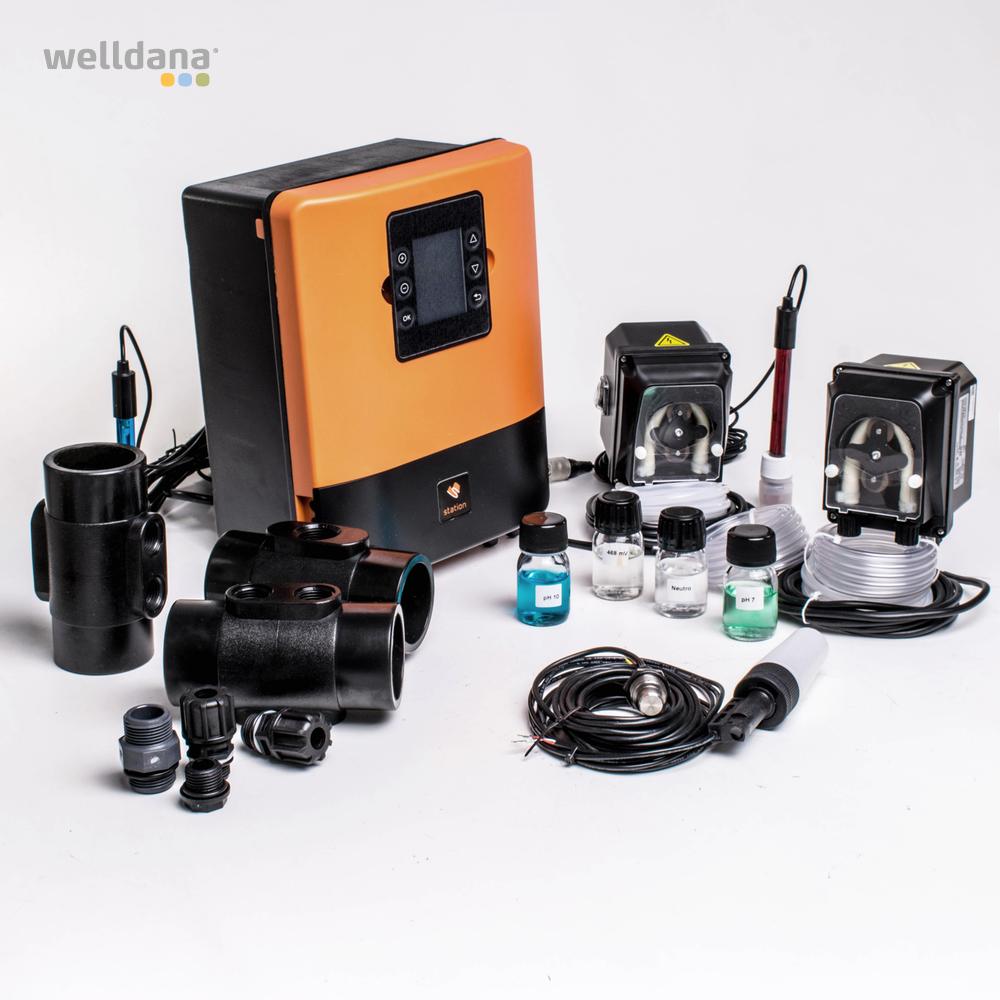 Kemistyring og poolkontrol pH + Redox  Control Station komplet, med sensorer