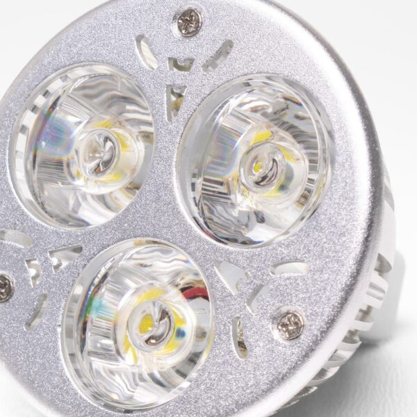 LED White 3 x1 W  bulb f.34-125000